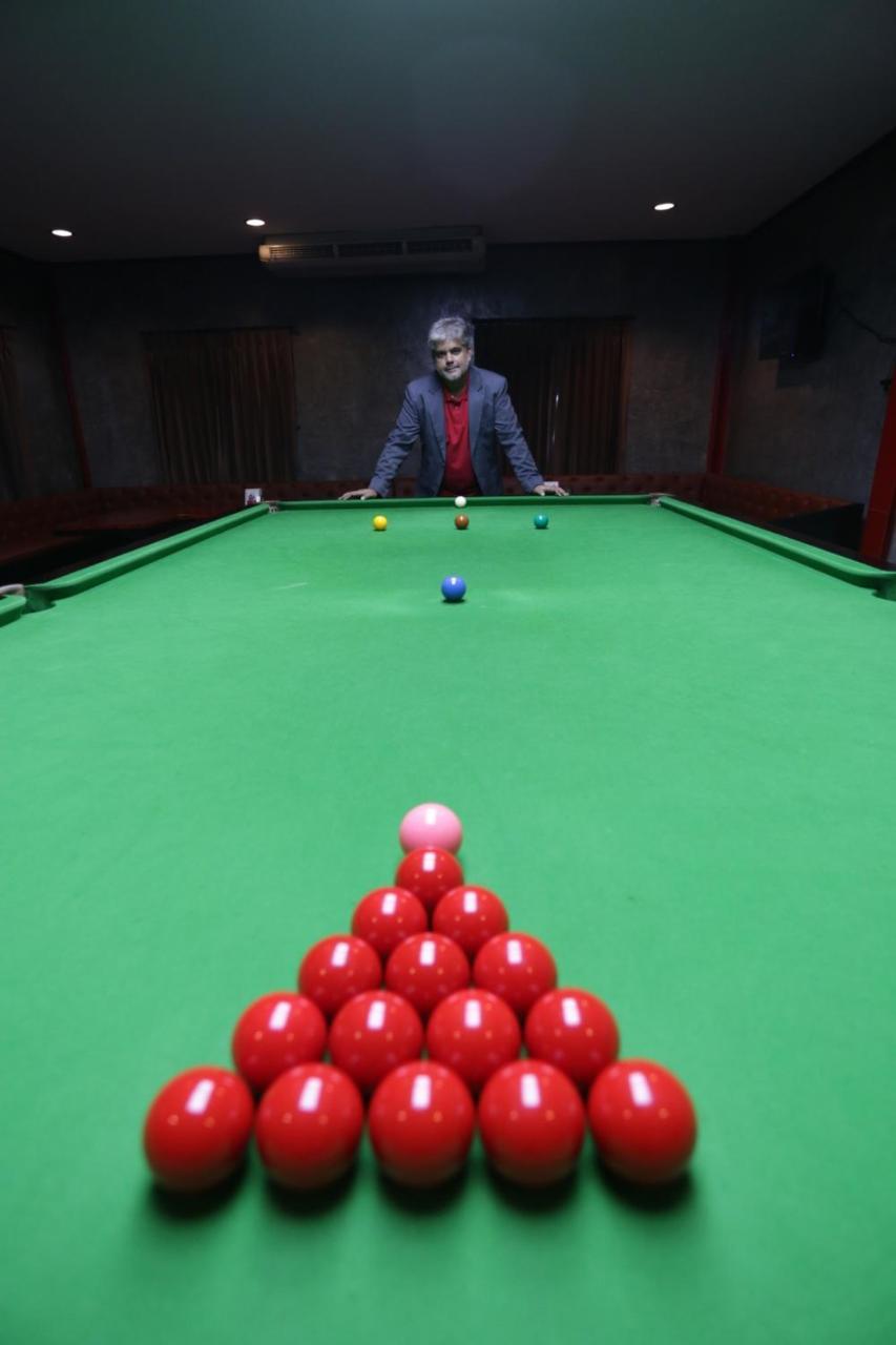 One Four Seven Hotel & Snooker Bar Районг Экстерьер фото