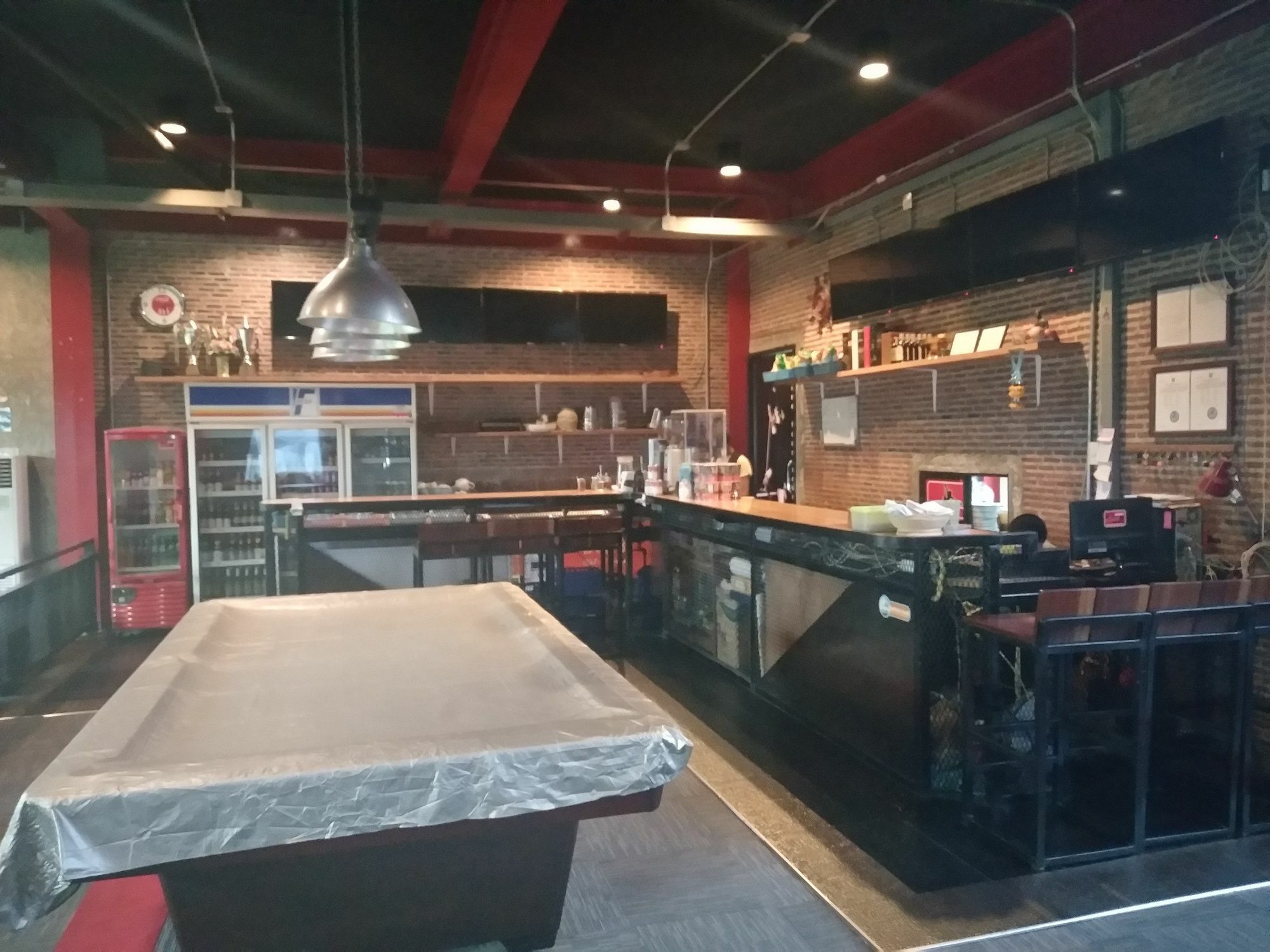 One Four Seven Hotel & Snooker Bar Районг Экстерьер фото